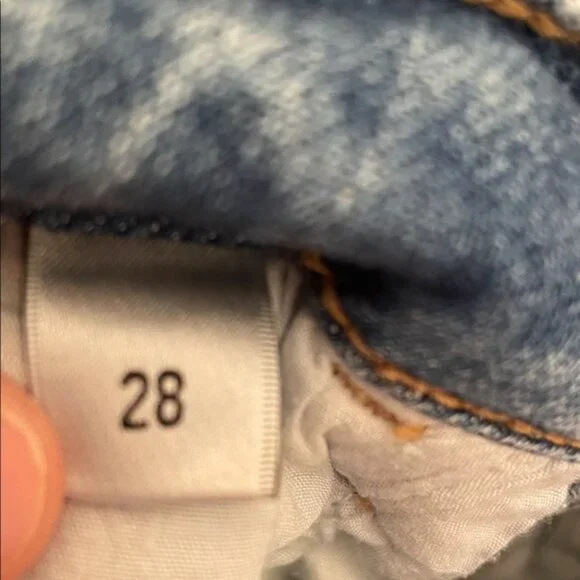 VERVET BY FLYING MONKEY Blue Wide Leg Jeans w/ Raw Hem, Size 28 - Picture 4 of 6